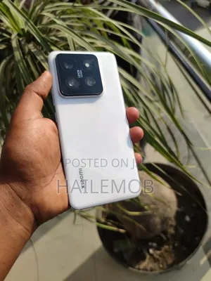 Photo - New Xiaomi 14 Pro 256 GB White