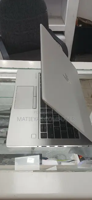 New Laptop HP EliteBook 735 G6 16GB AMD Ryzen 5 SSD 512GB