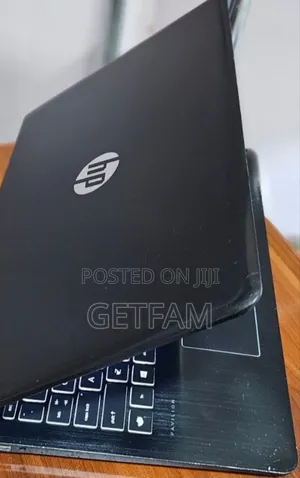 New Laptop HP Pavilion 15 8GB Intel Core I7 SSD 512GB