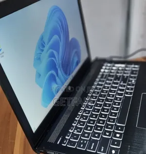 New Laptop HP Pavilion 15 8GB Intel Core I7 SSD 512GB