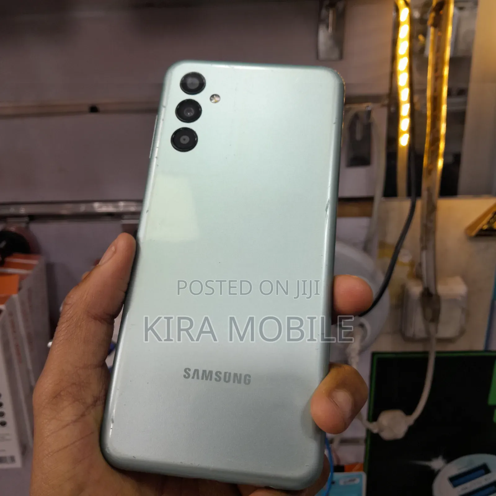 Samsung Galaxy M13 128 GB Blue