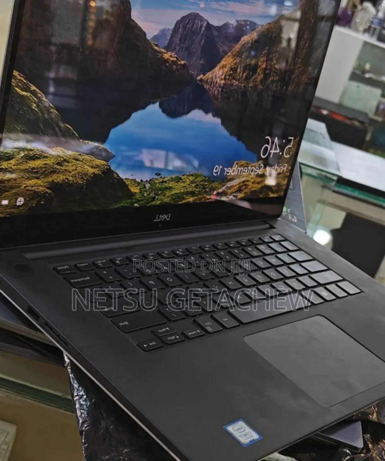 New Laptop Dell Precision 5540 16GB Intel Core I7 SSD 1T