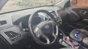 Hyundai Tucson Limited FWD 2013 Blue