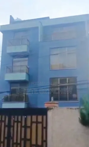 8bdrm House in Semit, G+3 Luxury, Bole for sale