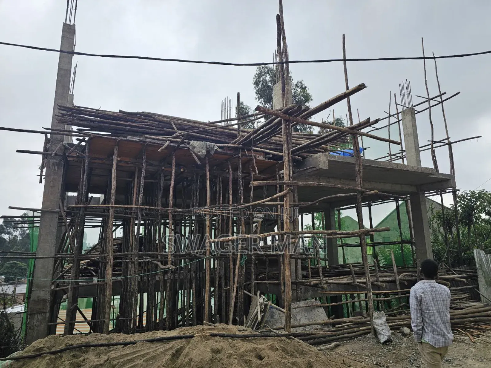 8bdrm Apartment in Salit Mihiret, Yeka for sale