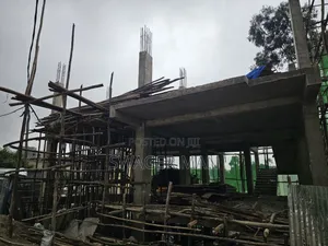 8bdrm Apartment in Salit Mihiret, Yeka for sale