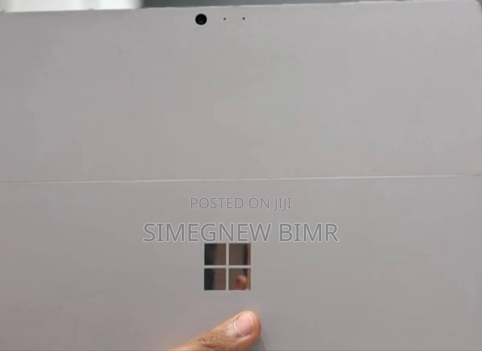 New Laptop Microsoft Surface 8GB Intel Core I5 SSD 256GB