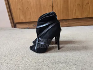 Photo - Fashion Shoe