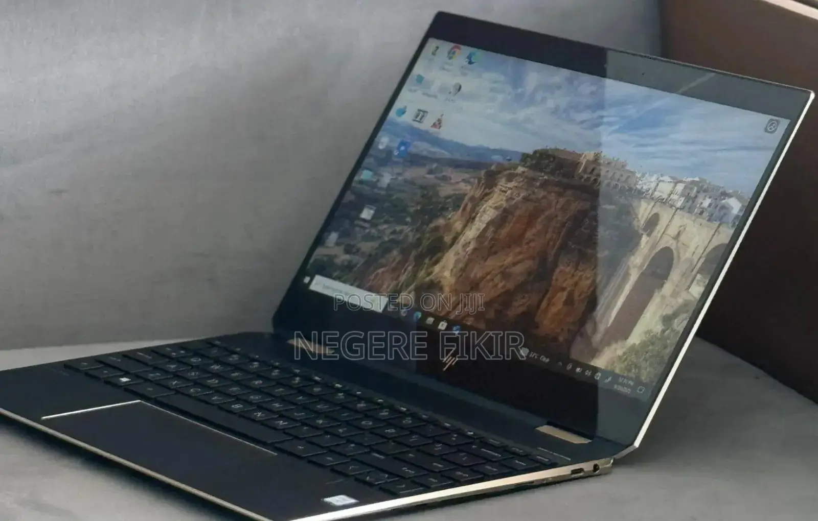 New Laptop HP Spectre X360 16GB Intel Core I7 SSD 512GB