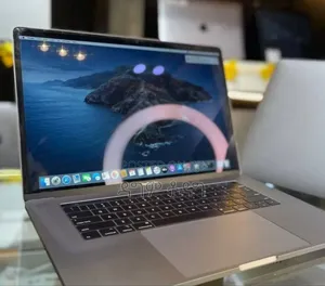 Photo - New Laptop Apple MacBook Pro 2019 32GB Intel Core I9 SSD 1T