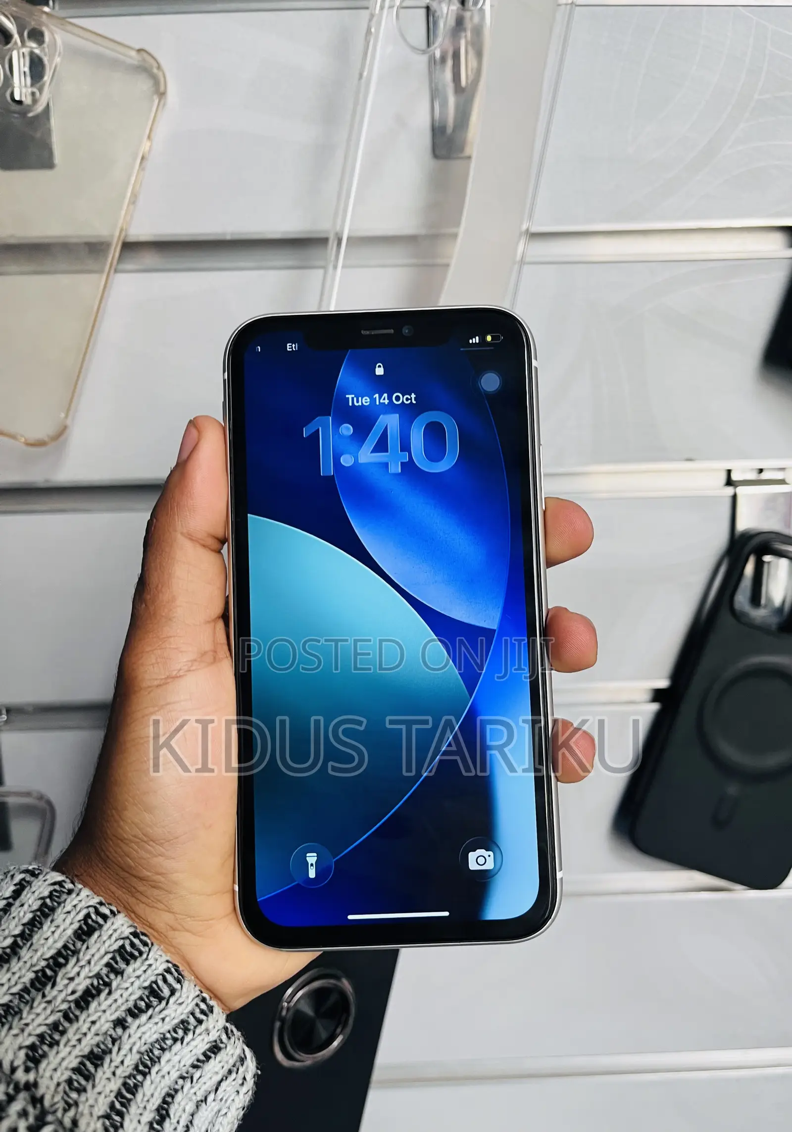 Apple iPhone 11 64 GB White