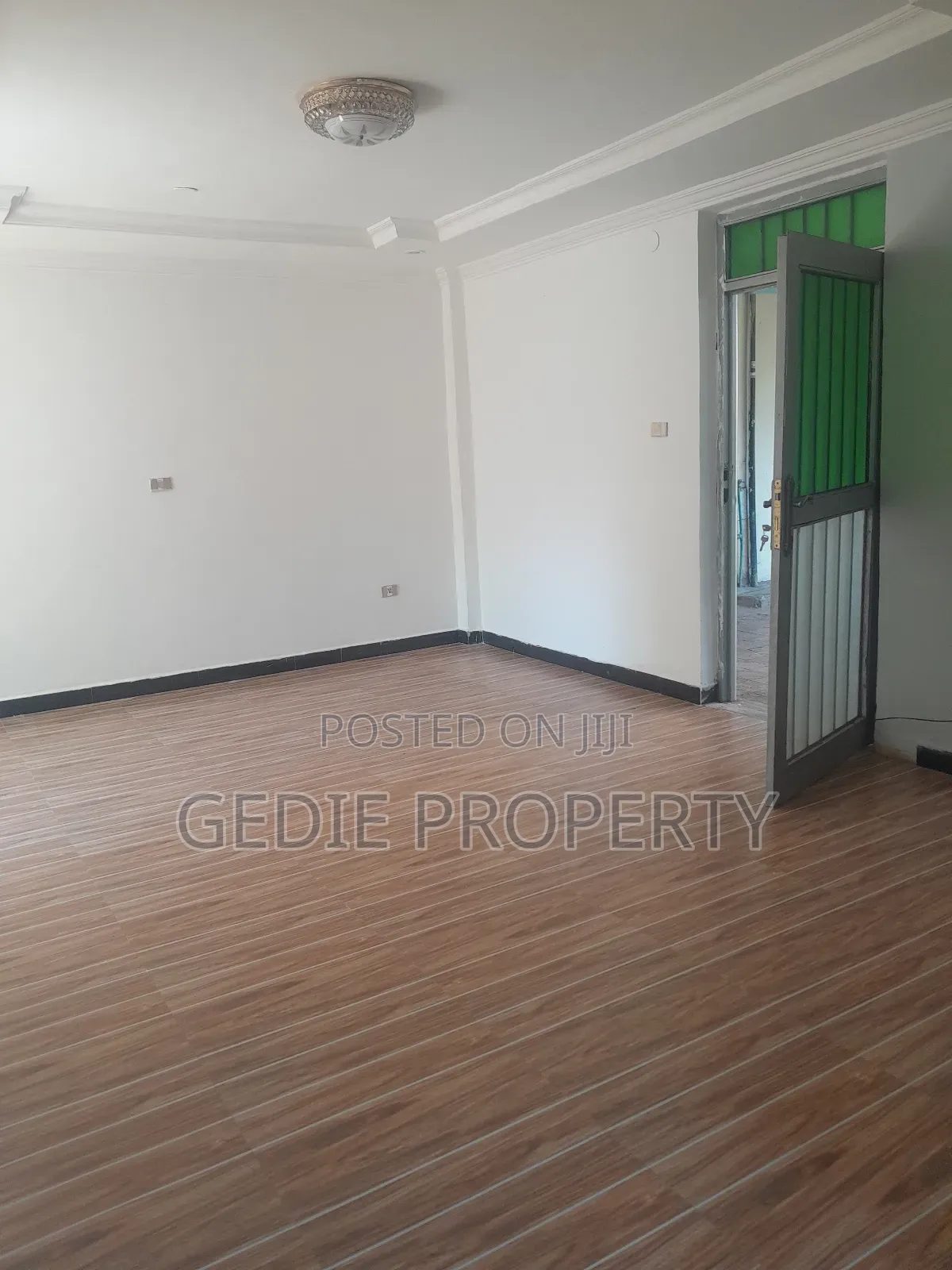 Furnished 2bdrm Condo in ቦሌ ቡልቡላ, Bole for sale