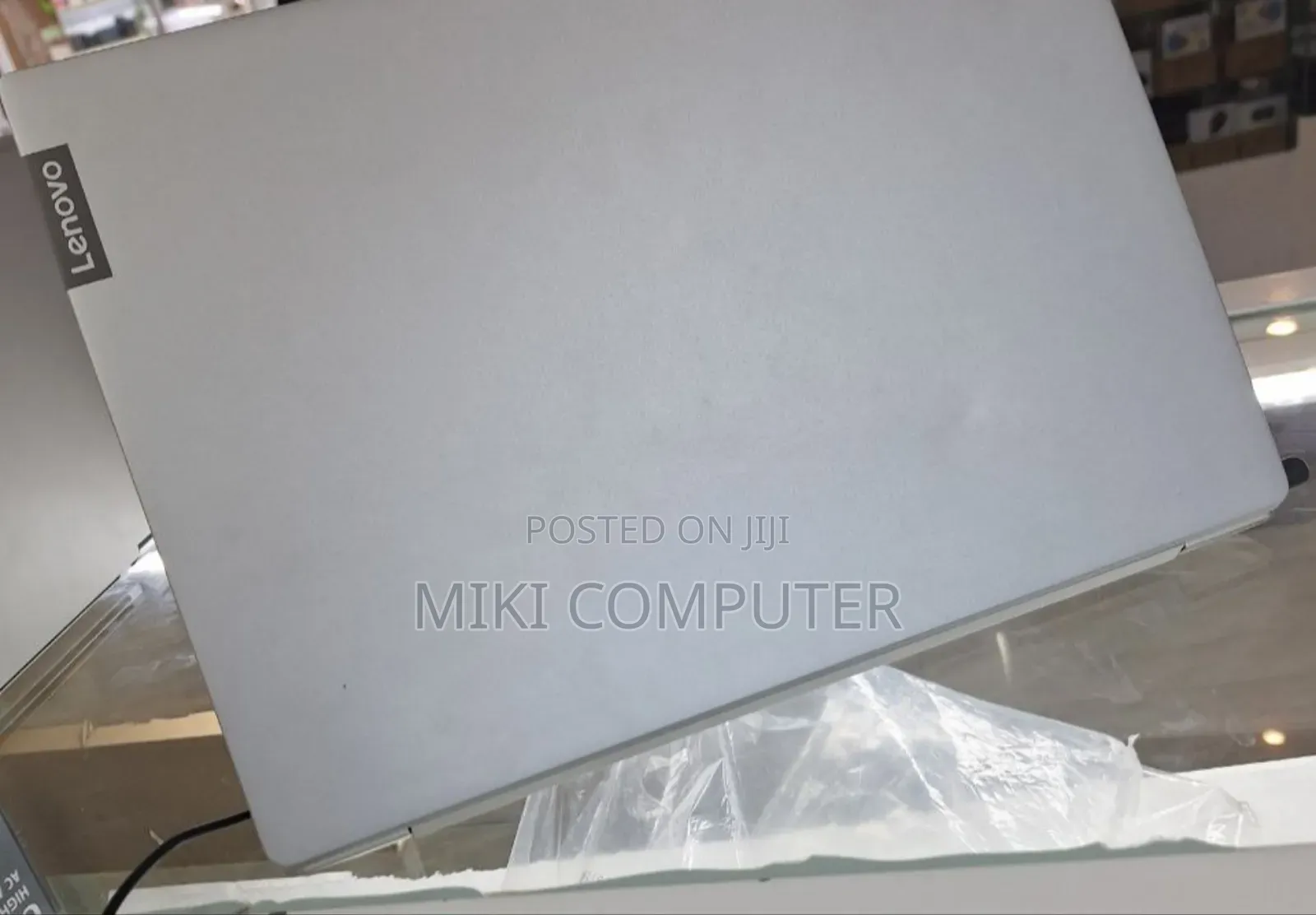 New Laptop Lenovo Ideapad 3 8GB Intel Core I7 SSD 1T