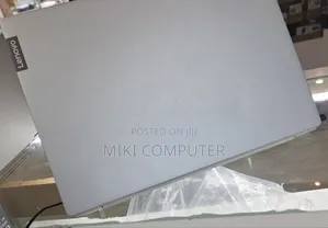 New Laptop Lenovo Ideapad 3 8GB Intel Core I7 SSD 1T