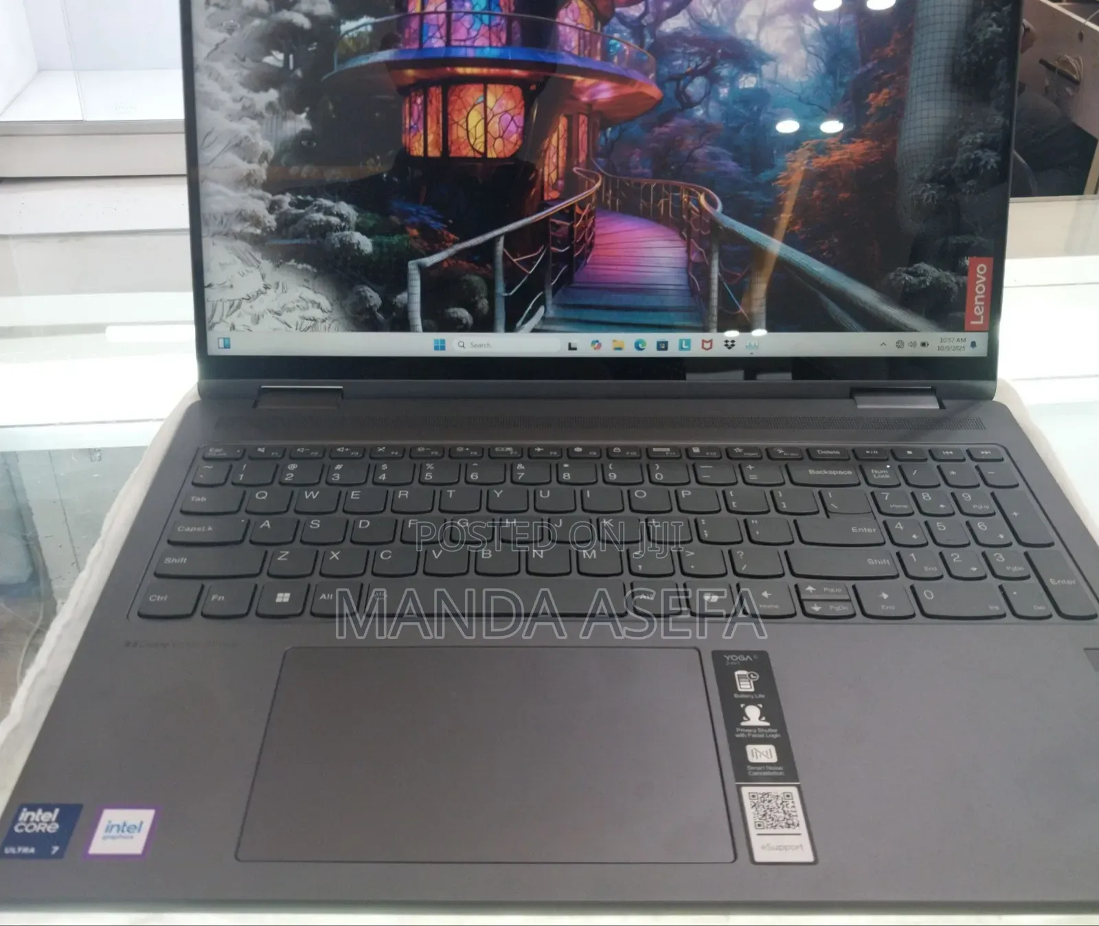 New Laptop Lenovo Yoga 7i 16GB Intel Core Ultra 7 SSD 512GB