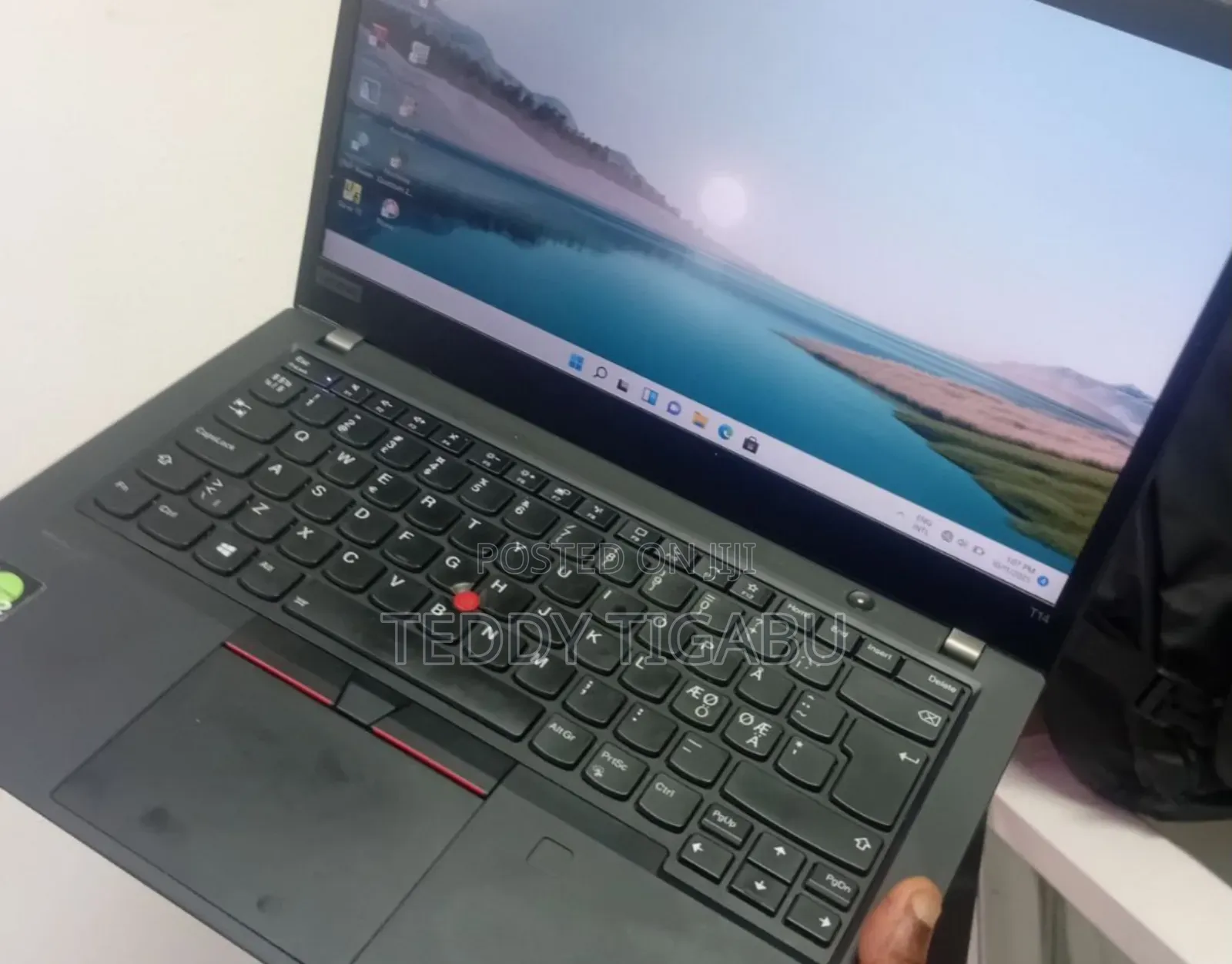 New Laptop Lenovo ThinkPad T14 16GB Intel Core I5 SSD 512GB