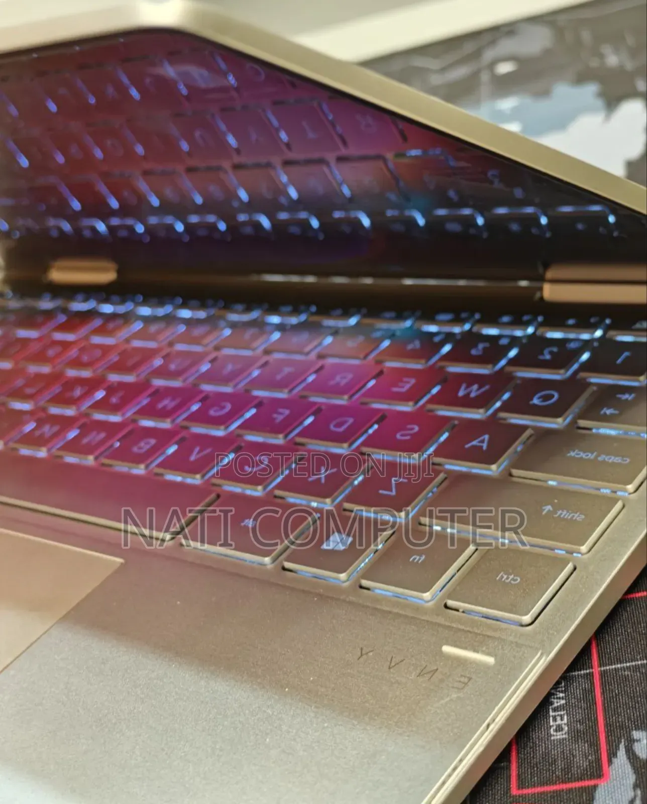 New Laptop HP Envy X360 8GB Intel Core I7 SSD 1T