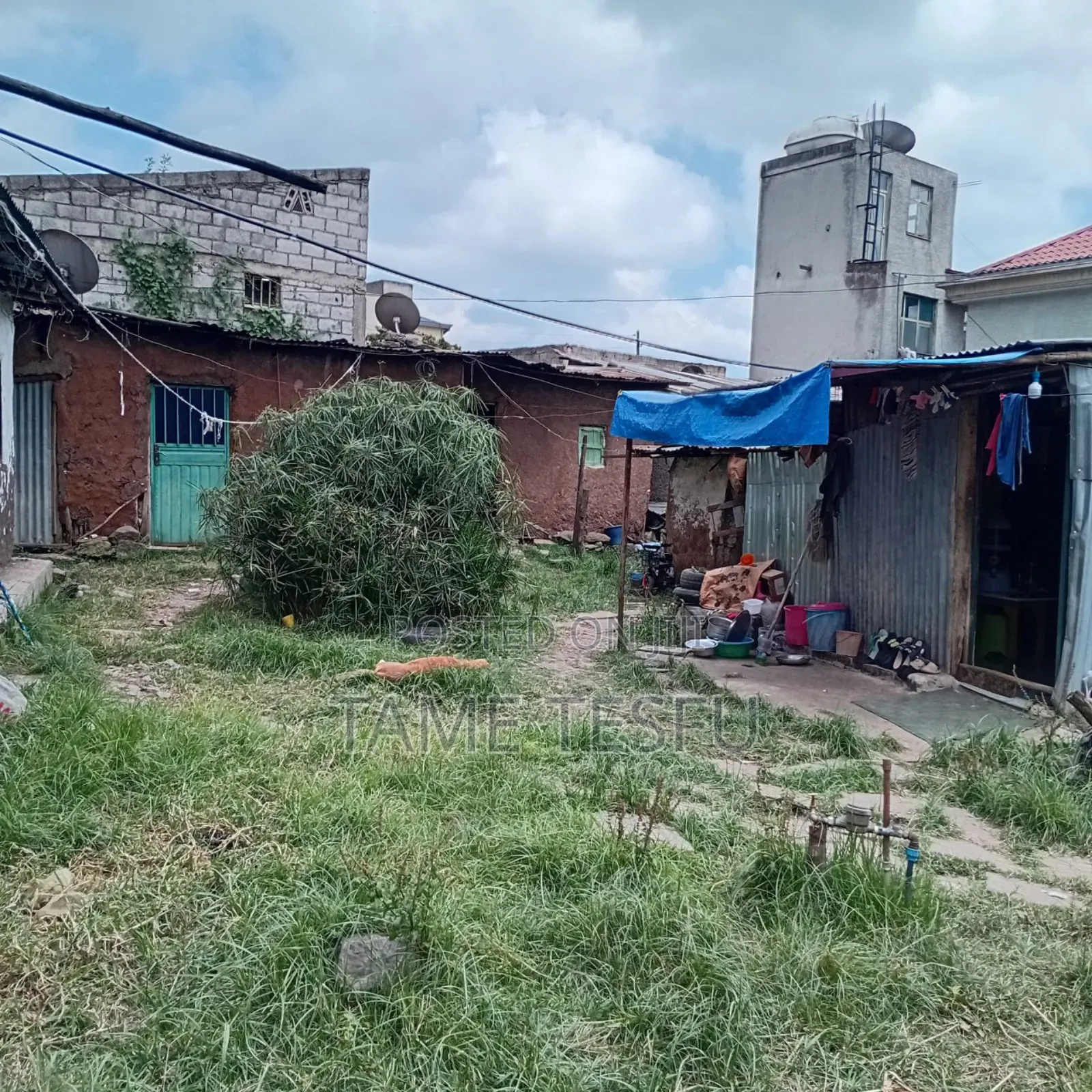 3bdrm House in ወሰን, Yeka for sale