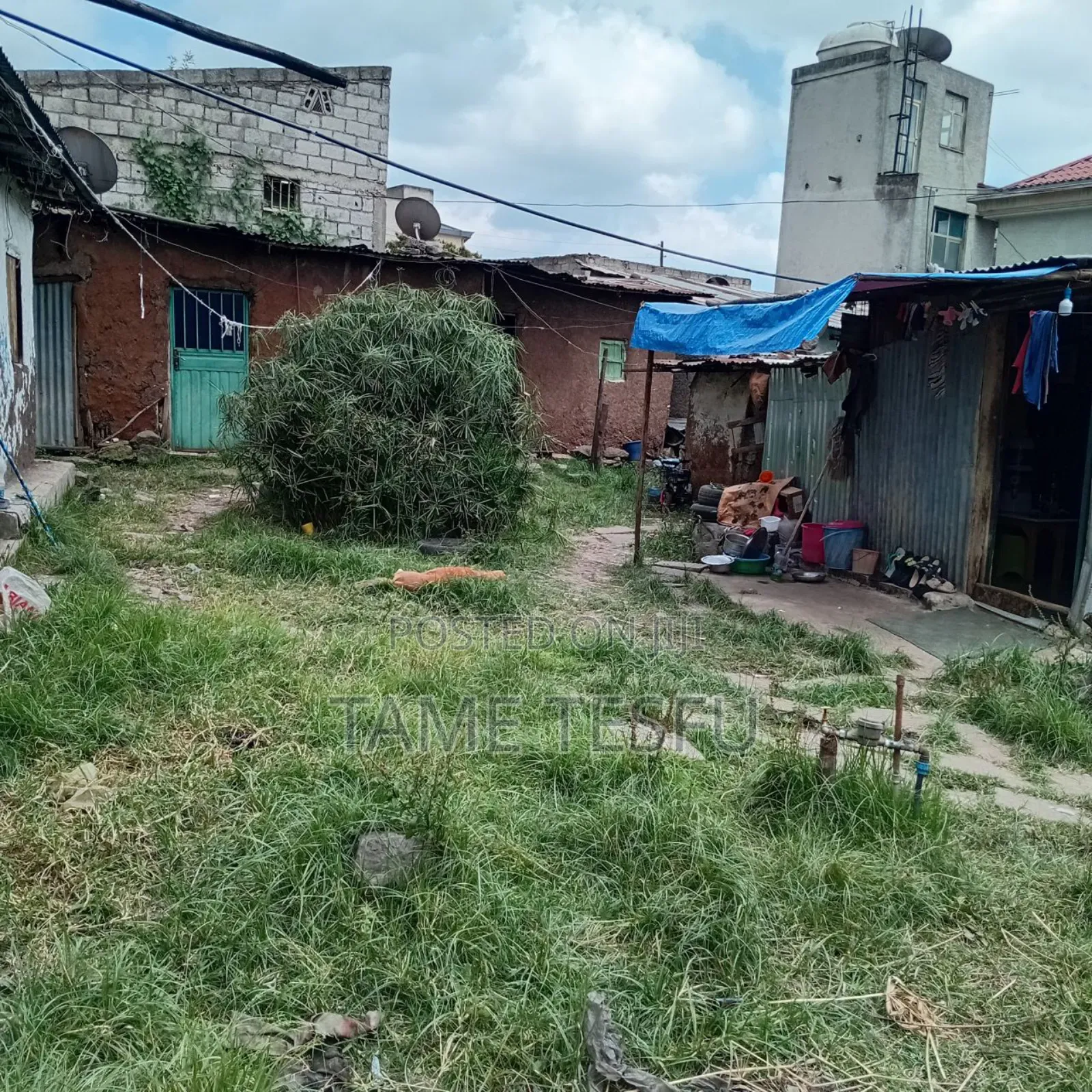 3bdrm House in ወሰን, Yeka for sale