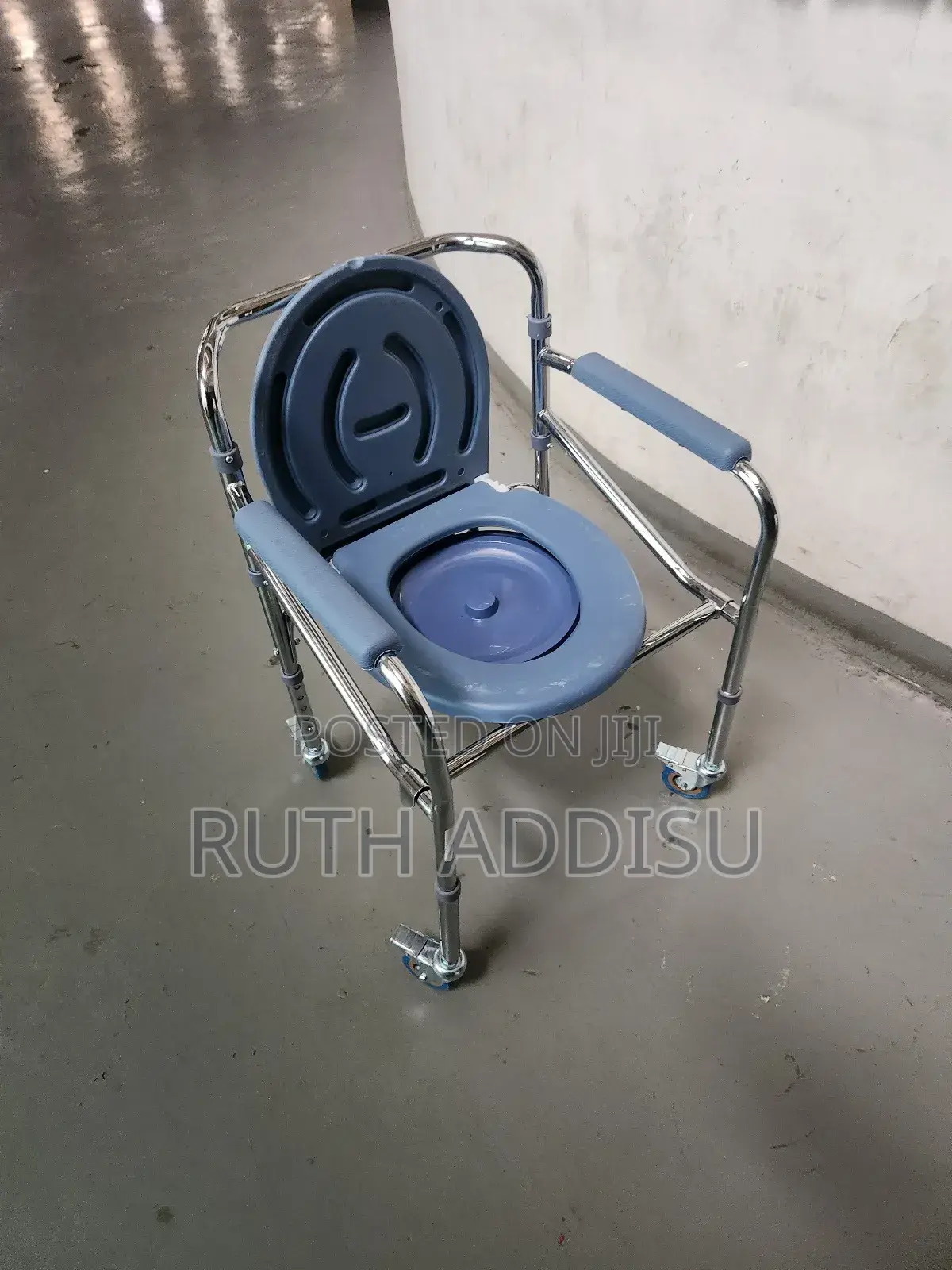 Commode Wheelchair痛楚toilet Wheelchair延長commode Wheelchair軟化commode New