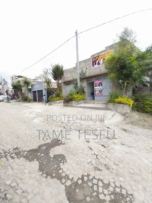 3bdrm House in ወስን, Yeka for sale