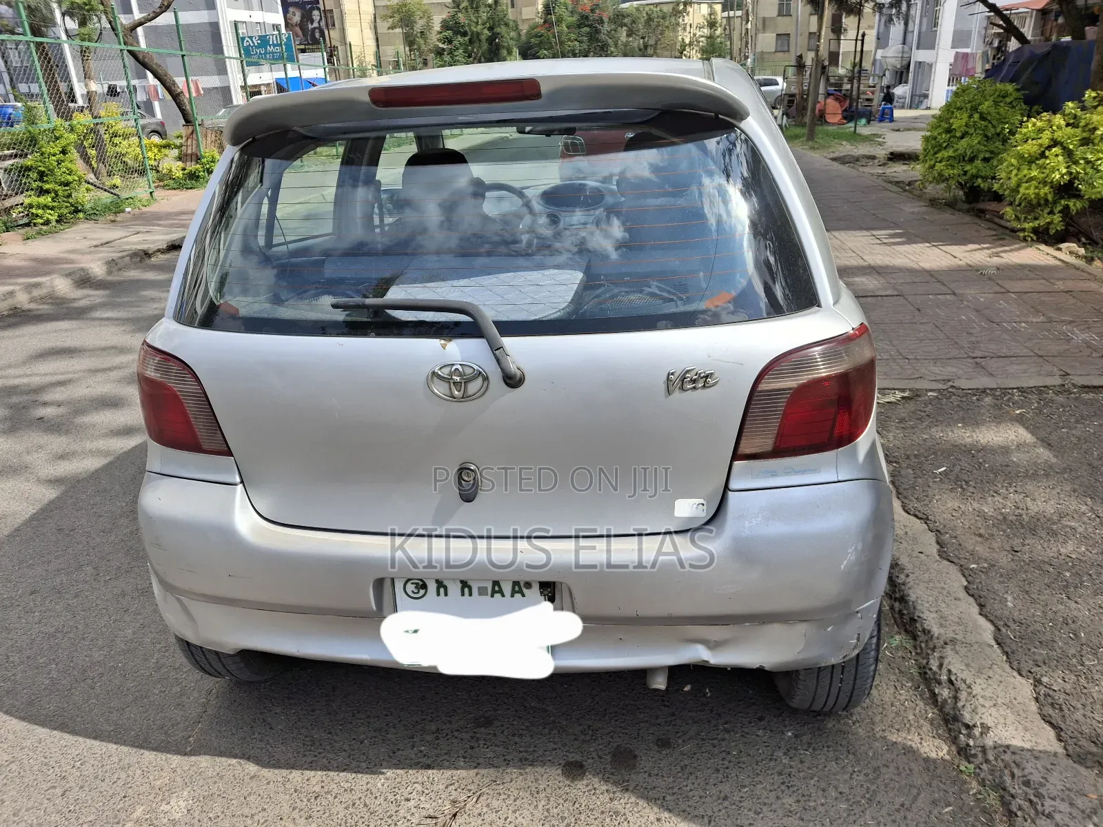 Toyota Vitz 1.0 FWD 5dr 2001 Silver