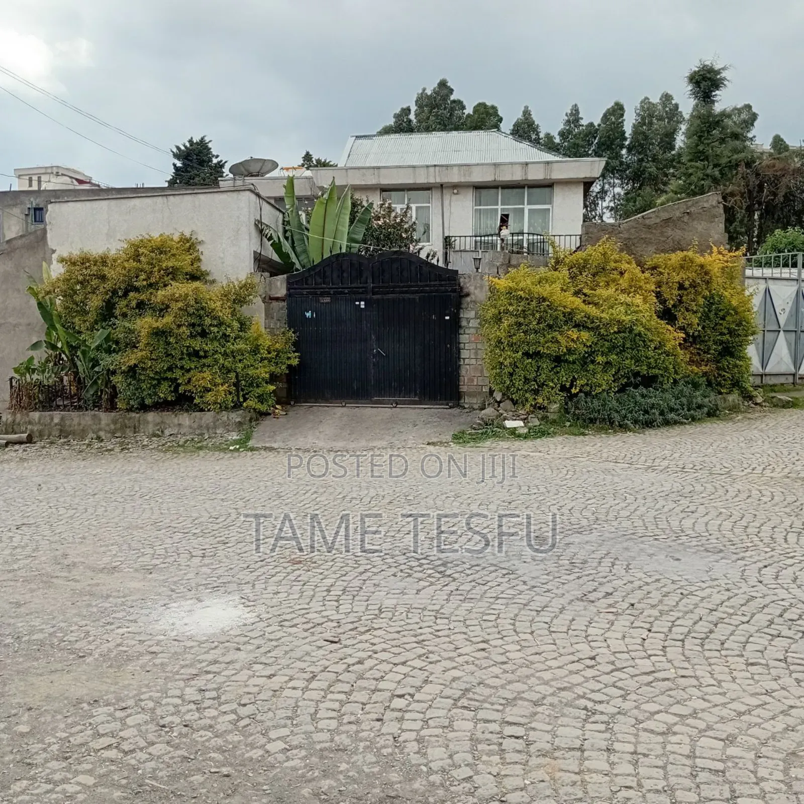 Furnished 5bdrm House in Cmc, Yeka for sale