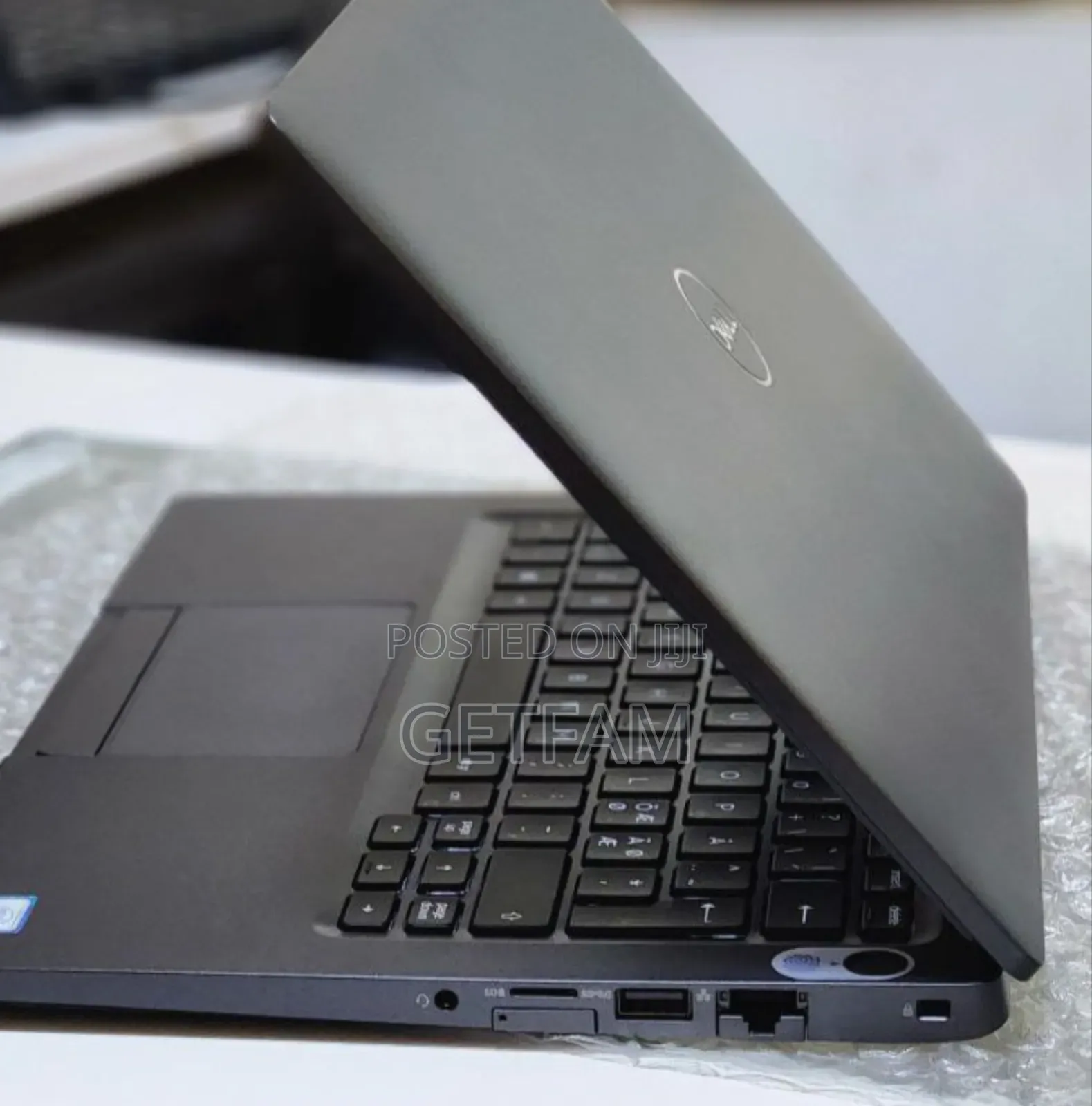 New Laptop Dell Latitude 5310 8GB Intel Core I5 SSD 512GB