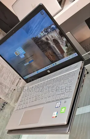 New Laptop HP Pavilion 15 16GB Intel Core i5 SSD 512GB