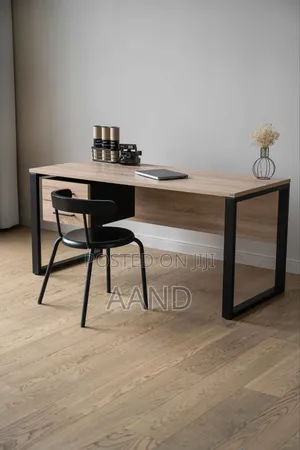 High Quality Office Tables