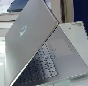 New Laptop HP EliteBook 840 G7 16GB Intel Core i5 SSD 512GB