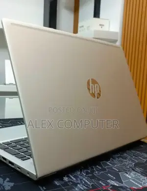 New Laptop HP 8GB AMD Ryzen 5 SSD 512GB