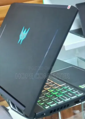 New Laptop Acer Predator Helios 300 16GB Intel Core I9 SSD 1T
