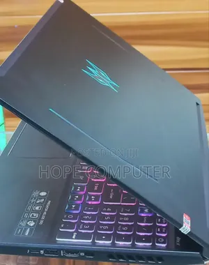 New Laptop Acer Predator Helios 300 16GB Intel Core I9 SSD 1T