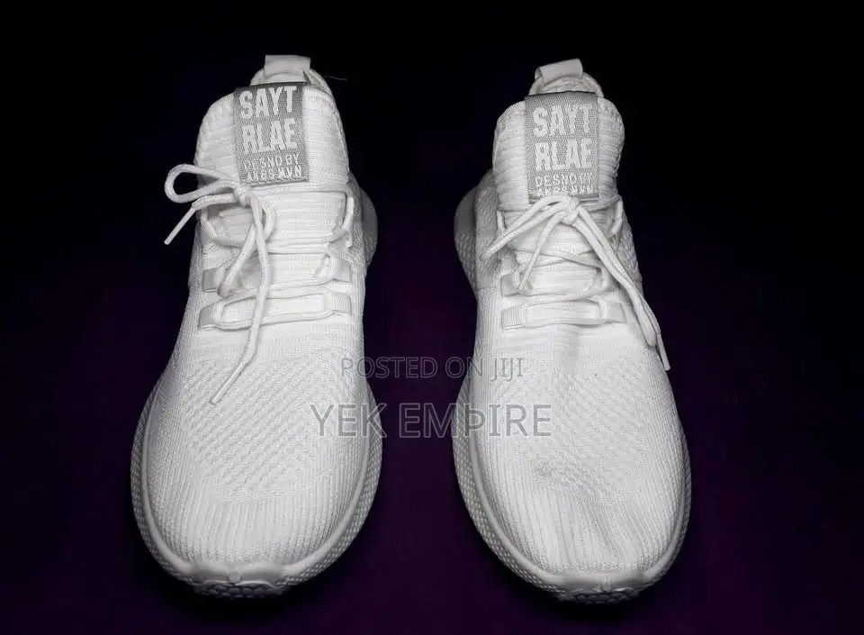 Men's Shoe Size - 44