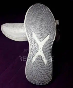 Men's Shoe Size - 44