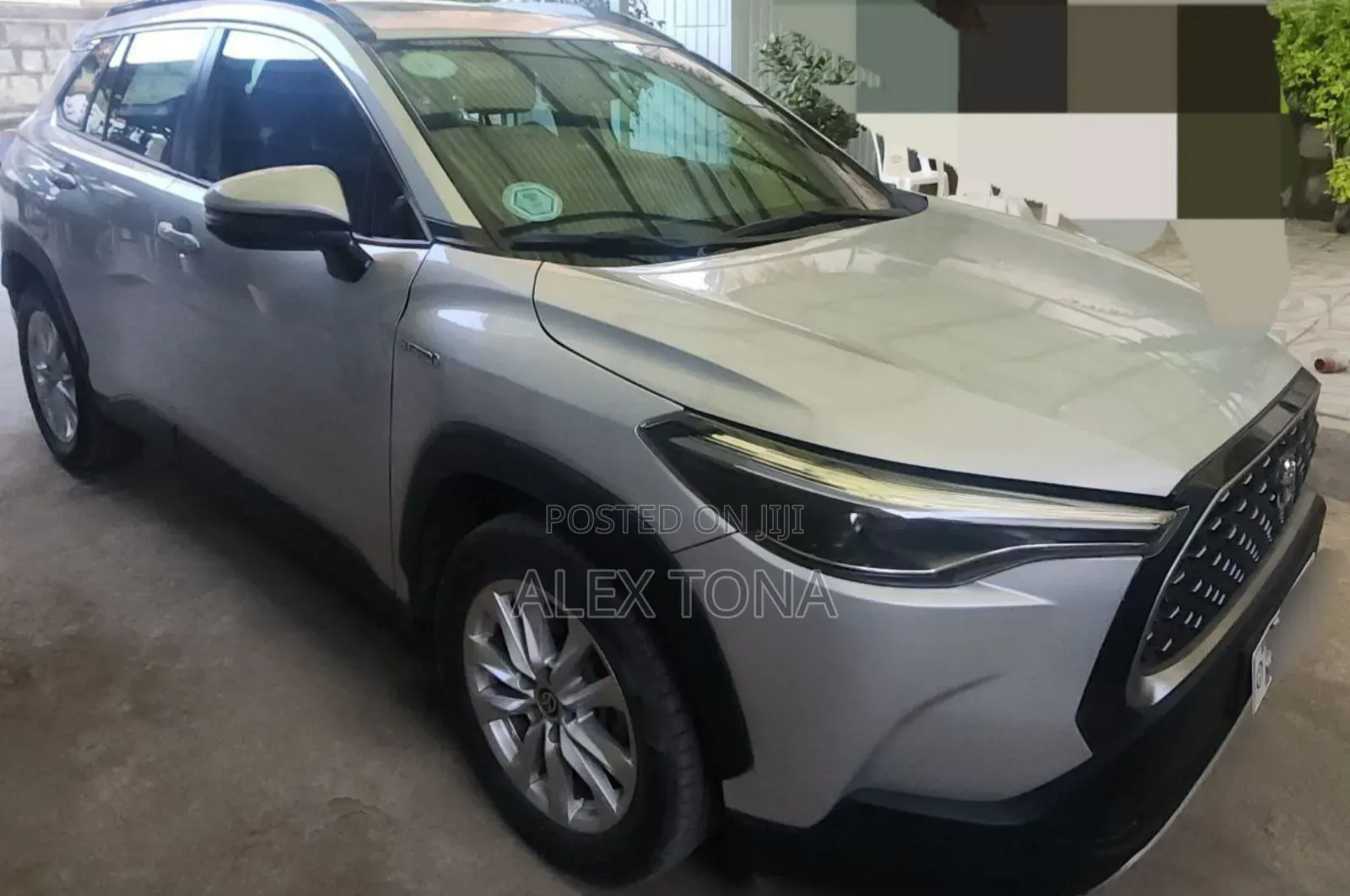 Toyota Corolla Cross Hybrid 2023 Silver