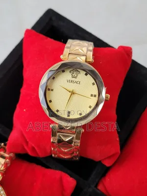 Versus Versace Covent Garden Scd110016 Women's Gold-Toned Watch