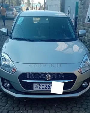 New Suzuki Swift 2022 Silver