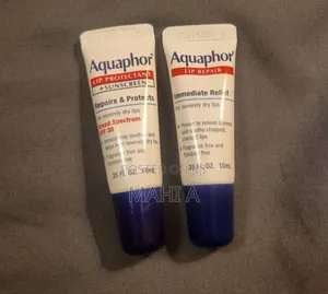 Aquaphor Lip Balm With Sunscreen