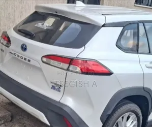 Photo - New Toyota Corolla Cross Hybrid 2024 Silver