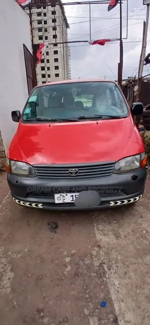 Photo - Toyota HiAce 2006 Red