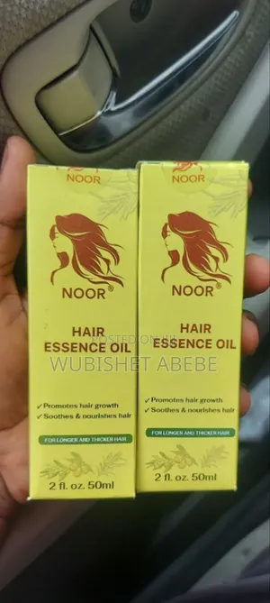 Photo - Noor Hair Essence Oil