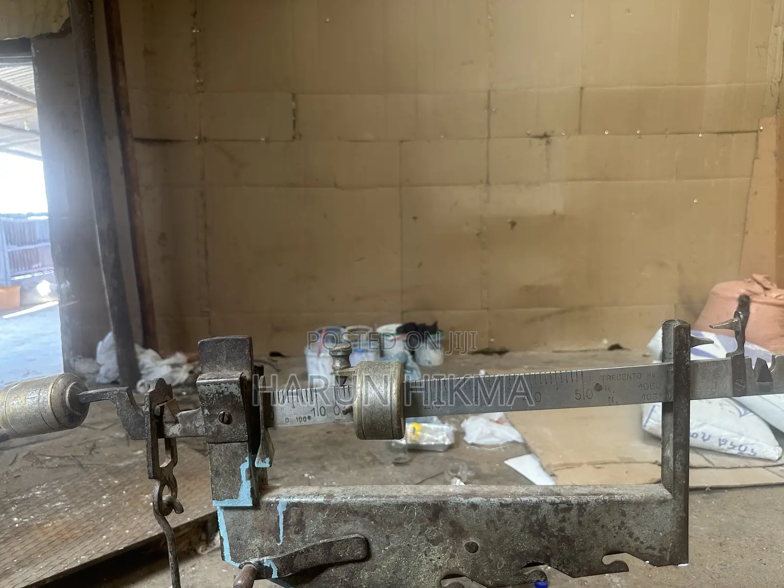 Italy Wight Balance Measuring