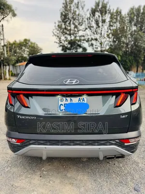Hyundai Tucson SE 2022 Gray