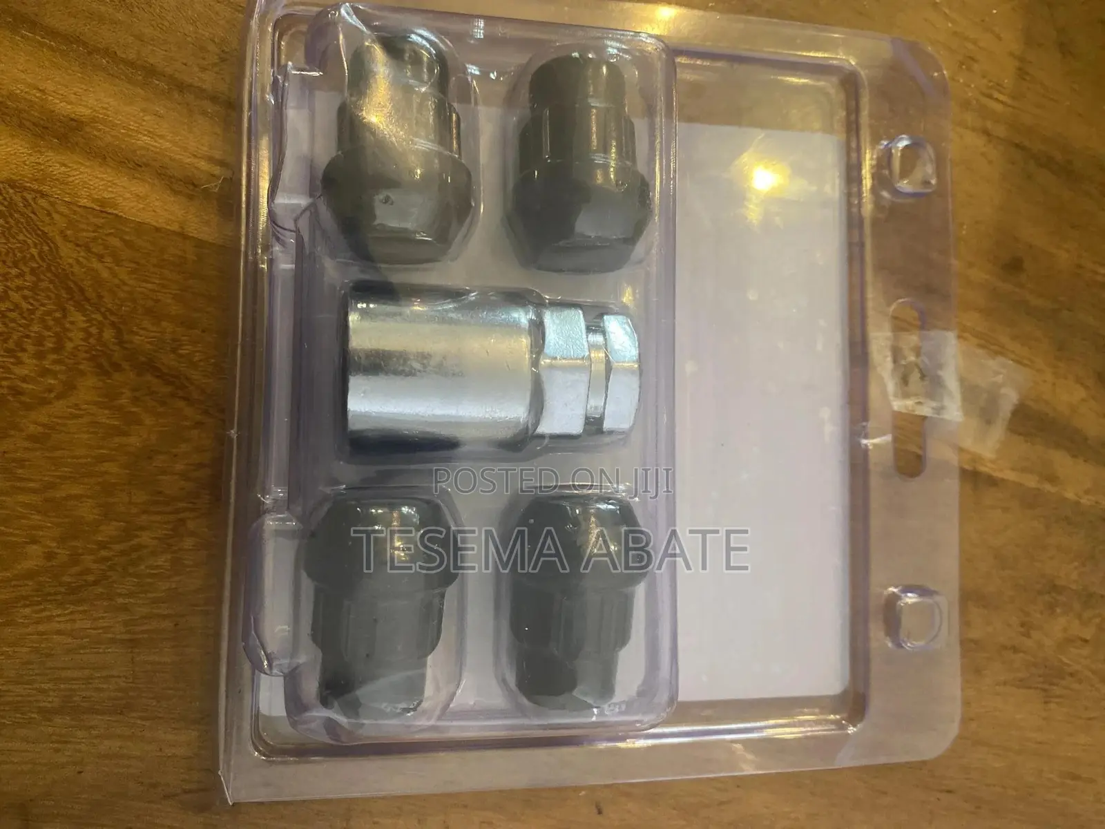 የጐማ መቆሌፉያ (Antitheft Tire)