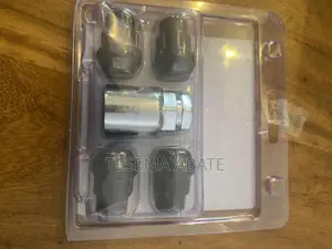 Photo - የጐማ መቆሌፉያ (Antitheft Tire)