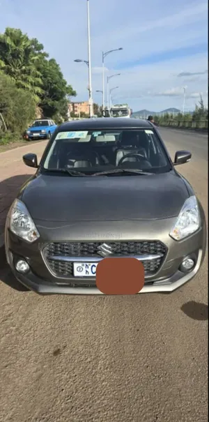 Suzuki Swift 2022 Pearl