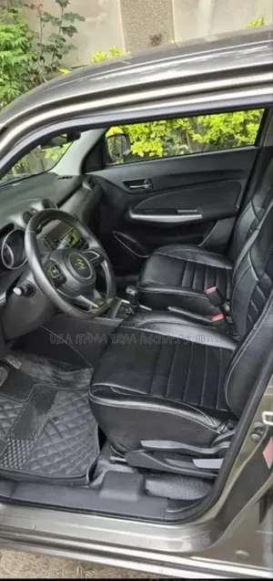 Suzuki Swift 2022 Pearl