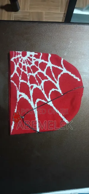 Photo - Akatsuki Necklace and a Beanie